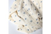 muslin bawełniany w błękitne kropki